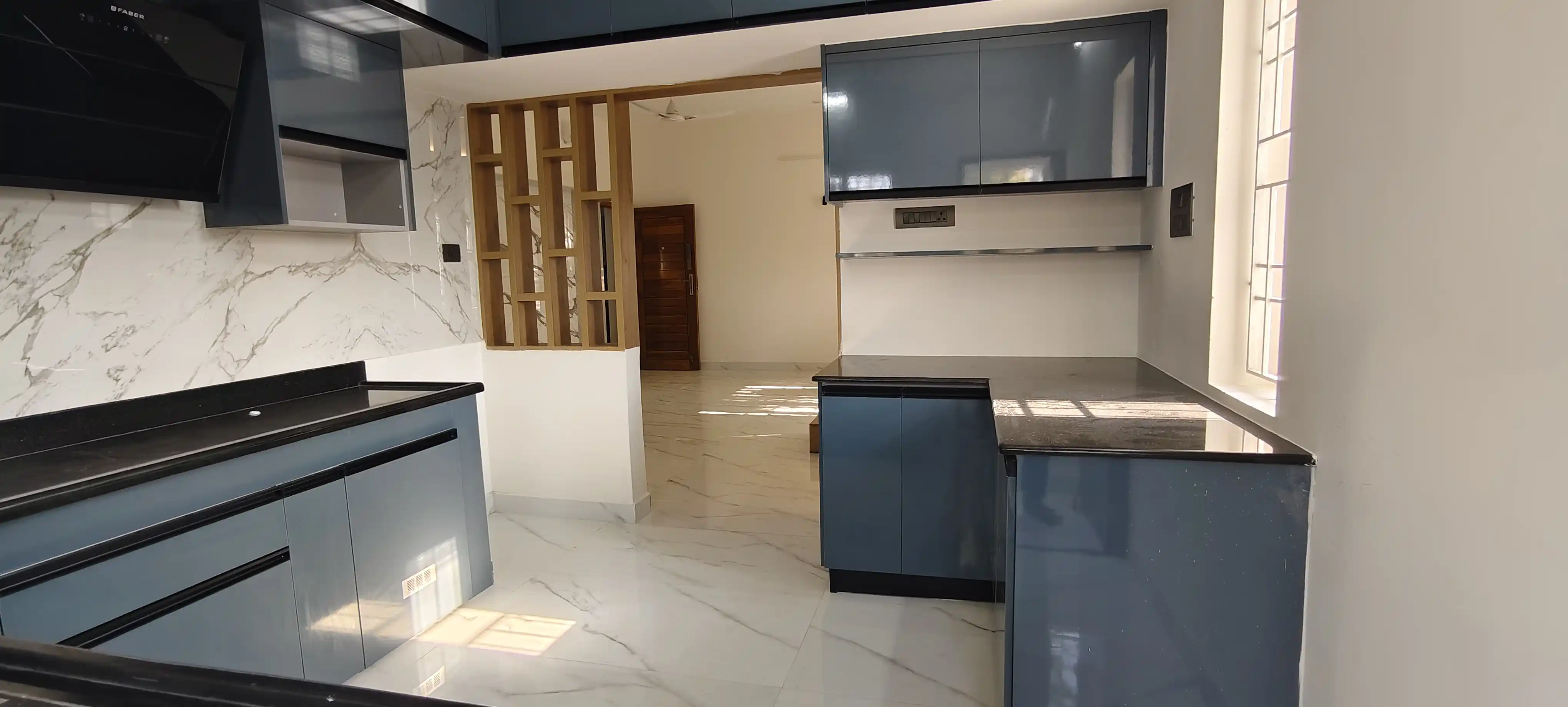 Kitchen work zone with practical storage planning