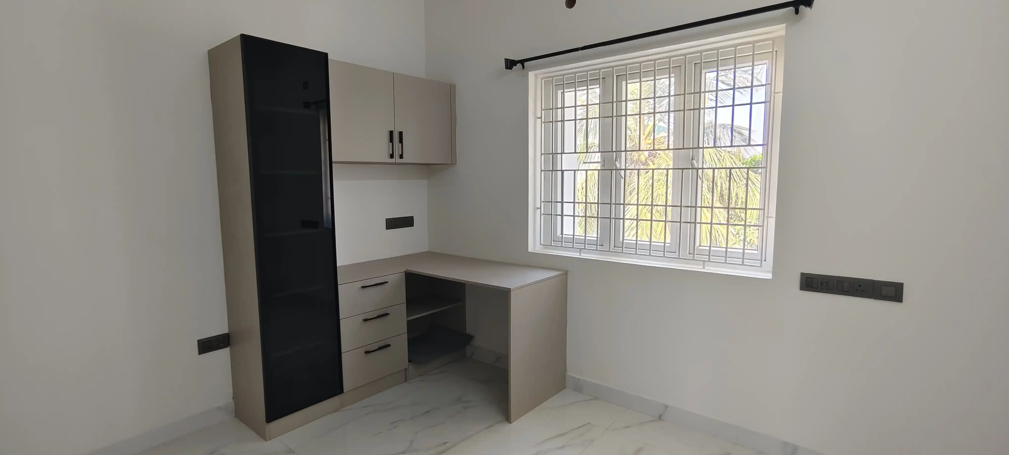 Compact work and study zone with custom storage